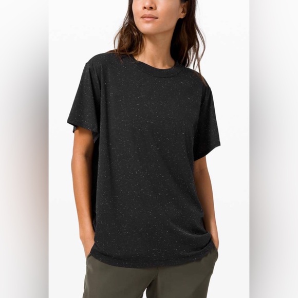 Lululemon All Yours Boyfriend Tee- T- 22” PTP- GUC - Picture 1 of 7